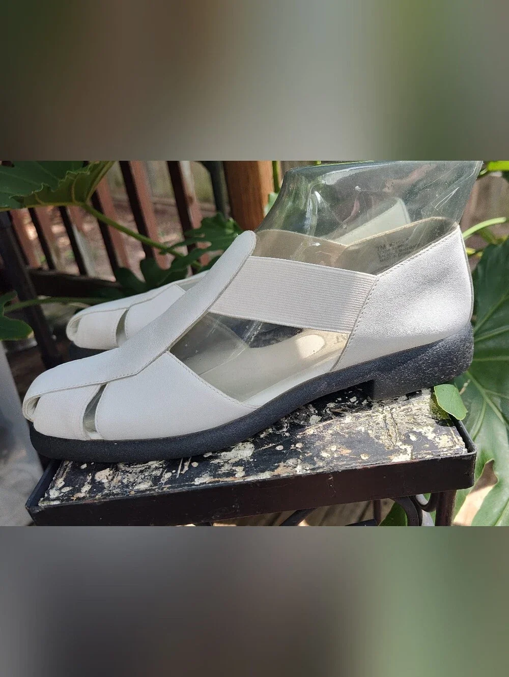 What's What White Leather/Elastic Fisherman Comfort Leather Sandals, Size 7M
